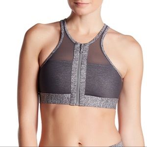 C&C California Sports Bra - Zip-front!